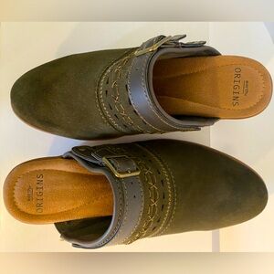 Earth Origins Cady Wide 7 Olive Green Leather Suede Slide On Clog Shoes